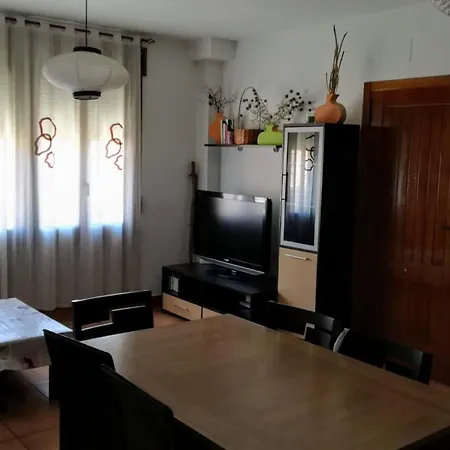 Apartamento Camarena De La Sierra Apartment